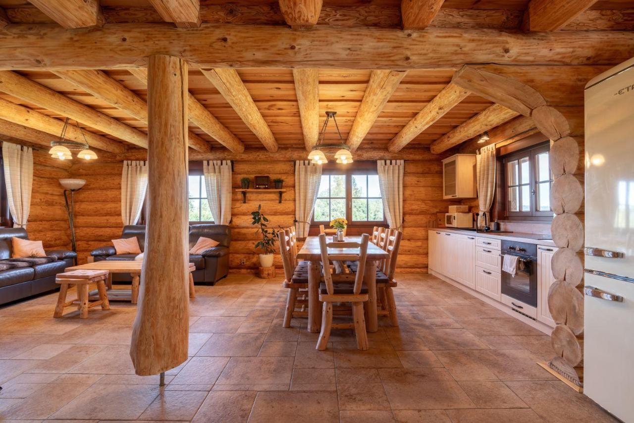 Apartmány Srub Výtoňka Lipno Přední Výtoň Esterno foto