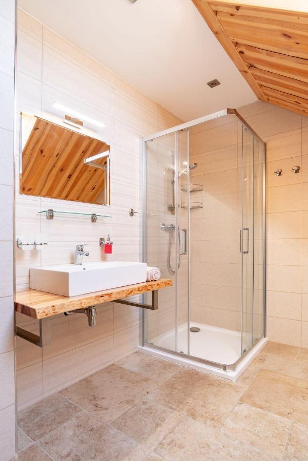 Apartmány Srub Výtoňka Lipno Přední Výtoň Esterno foto